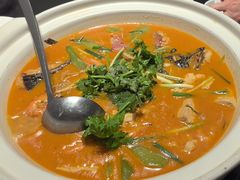 招牌鱼头泡饭-明丰小渔馆(明月路店)