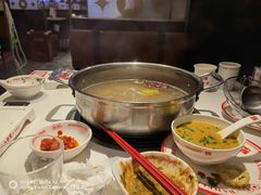 -八合里牛肉火锅(上海世茂广场店)