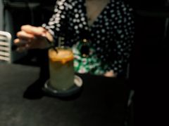 -UNI UNI(环亚凯瑟琳店)