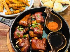 石锅猪蹄-云海肴·汽锅鸡·云南菜(美罗城店)