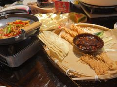 -魏铭鱼头捞饭(晋阳路店)