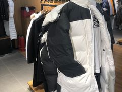 -THE NORTH FACE(三里屯ONEBOX店)