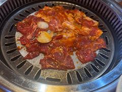 -豚豚猪村烤肉·韩国烤肉(总店)