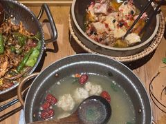 -吃饭皇帝大土家民族菜(正大广场店)