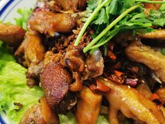 -八两八金·莱芜特色炒鸡(市南漳浦路店)
