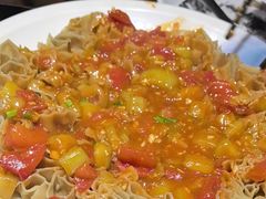 西红柿浇汁莜面-东口码头·烧鸽子·鱼头泡饼·地方菜(金鹰悦城店)