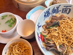 -李犟大爆鳝面·手工蟹黄包(湖滨西湖店)