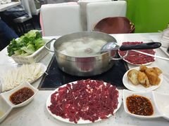 -黑山牛肉汤火锅(花城汇店)
