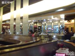 20101213788-外婆桥流水旋转自助火锅