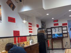 -柳州肥姨妈大骨螺蛳粉(江宁万达店)