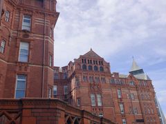 -UCL Main Library