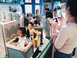 -桃桃城堡(欧亚汇集店)