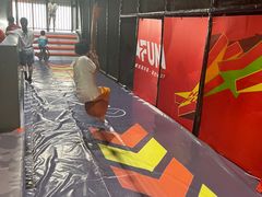 -嗨翻Hi-Fun竞技主题乐园·蹦床亲子生日轰趴(国光1937店)