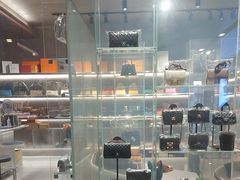 -LCP二手奢侈品包包首饰回收(杭州大厦店)