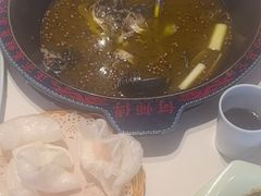-何师傅美蛙鱼头(汉街店)