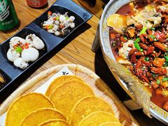 -东来菜馆•手抓海鲜家常菜•海鲜锅贴(鸽子窝店)