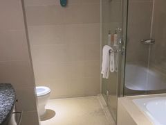 -武汉汉口火车站东方建国大酒店