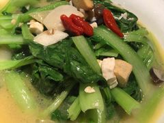 上汤鸡毛菜-荣小馆(临海世纪花城店)