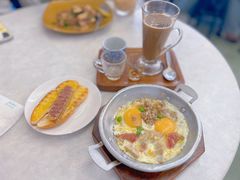 -邢泰记
