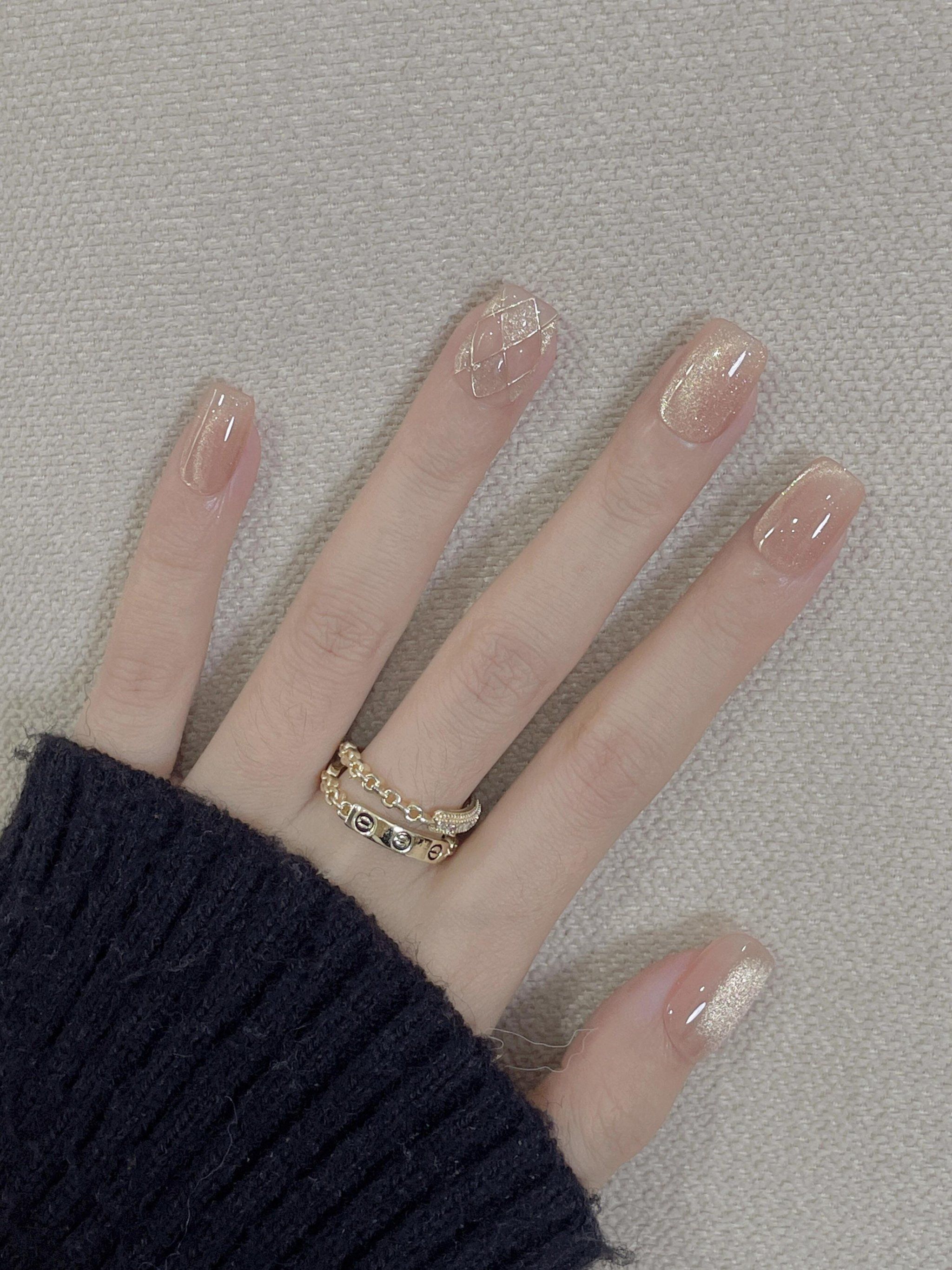 清新裸色系美甲好心情