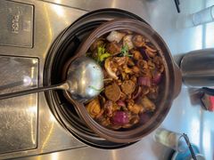 -胡须佬鸡煲四季火锅店(石厦西村直营店)