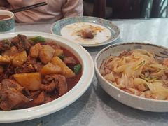 -汗腾格里·风味餐厅(新疆驻京办店)