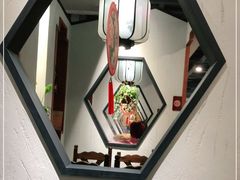 -乡土黄·鲜牛肉火锅·小龙虾(兴业街店)