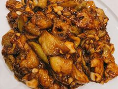 红烧茄子-巢香扣肉馆