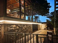 -喜洲吧·江畔老船厂·庭院餐厅(喜临院店)