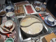 -尚尚仙·酸汤猪手·猪肚鸡火锅(华联万柳购物中心店)