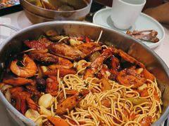 -黄记煌三汁焖锅(新佳丽江汉路店)