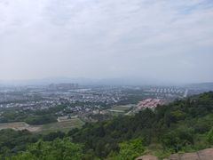 -灵岩山风景区