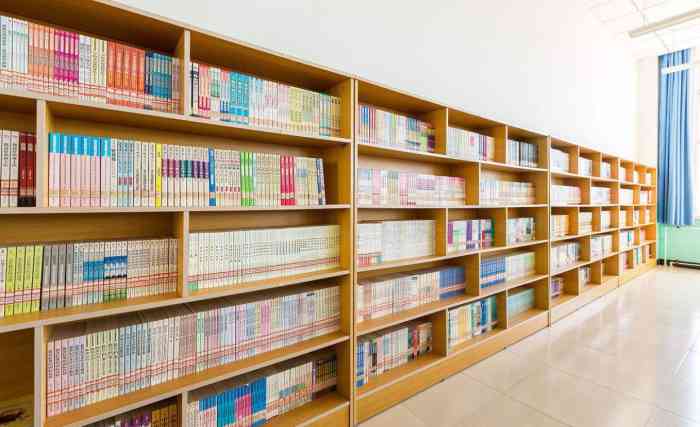 宁海县图书馆-"这个图书馆很大,里面分部也非常清楚.有图.