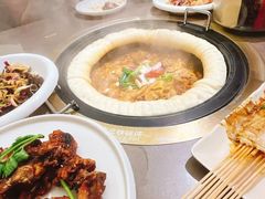 -锅飘飘·东北铁锅炖(雨花客厅店)