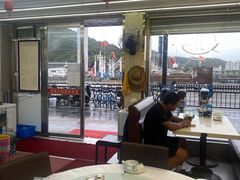 -渔中舟海鲜大排档(普陀沈家门店)