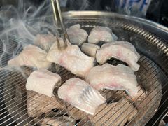 -围炉肉舍•炭烤活鳗•丹东海鲜烤肉(步行街店)