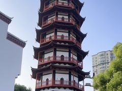 -绳金塔