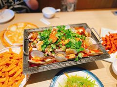 -小船渔村•大连菜•大连焖鱼(黄河路店)
