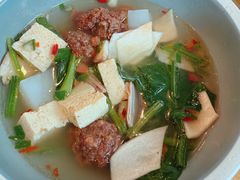 -金莹丸子汤清真(朝外SOHO店)