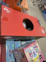 -逝水玩具折扣店