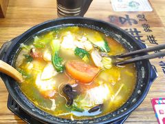 -金陵杨胖子·砂锅麻辣烫(金轮新天地店)