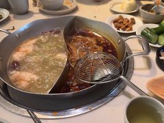 -左庭右院鲜牛肉火锅(浦江欢乐颂店)