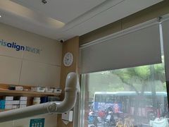 -上海仁爱医院口腔科 · 种植