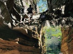 -梭布垭石林景区