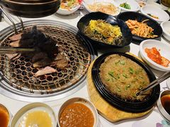 杂菜-本家韩国烤肉(青岛万象城店)