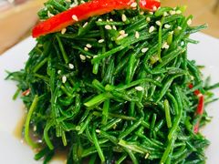 -苏莱特色牛骨滩羊手抓馆(长城东街总店)