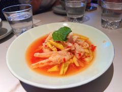 酱汁鸡爪-麻六记(新天地店)