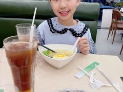 -佰搭果·广式茶餐厅(西华路店)