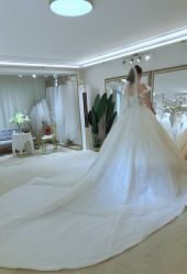 -Lisamoon礼慕纱婚纱礼服高级定制