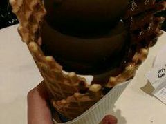 -万利隆·活力烘焙(人民路店)